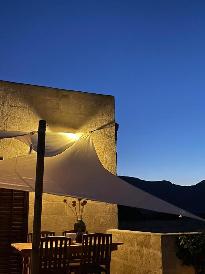 La Finestra A Tramontana Appartement Favignana Buitenkant foto