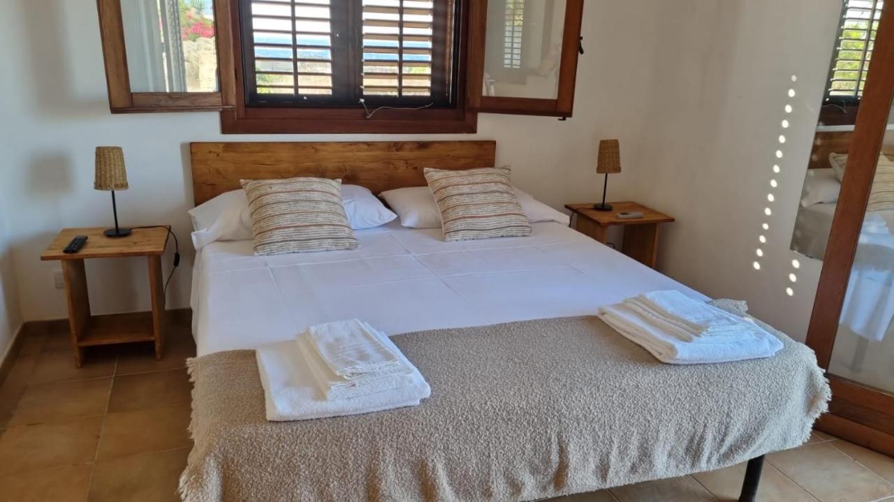 La Finestra A Tramontana Appartement Favignana Buitenkant foto